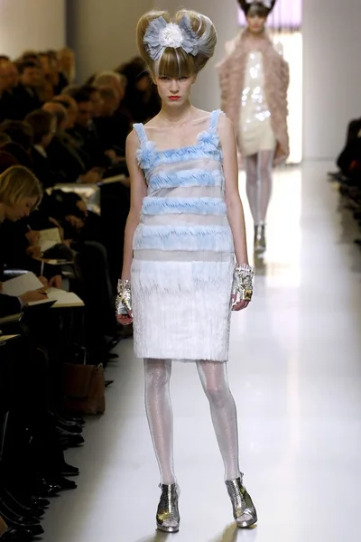 Look 34